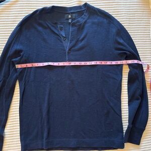 Banana Republic Men's Dark Blue Long Sleeve Henley